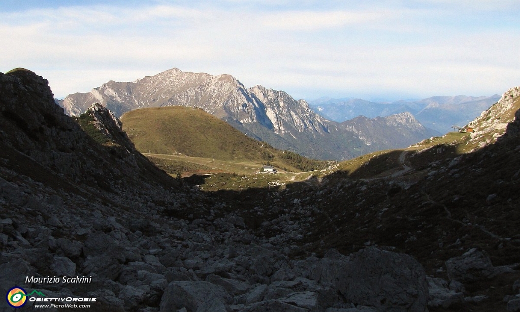 03 Si sale nel vallone....JPG